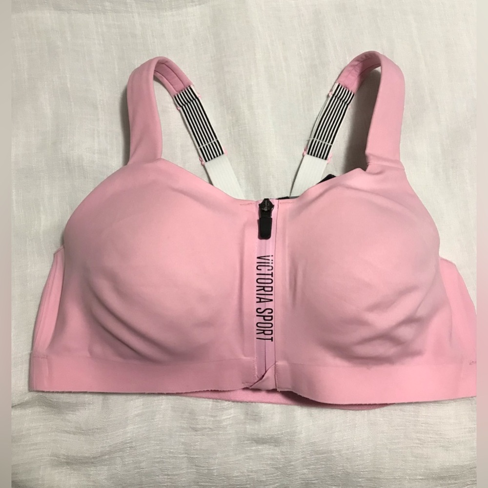 Victoria Sport Sports Bra